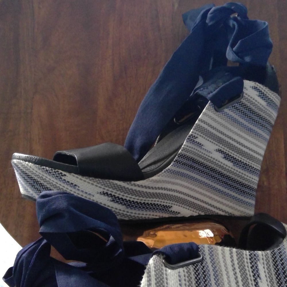 UGG Jules Serape Platform Wedge Sandal